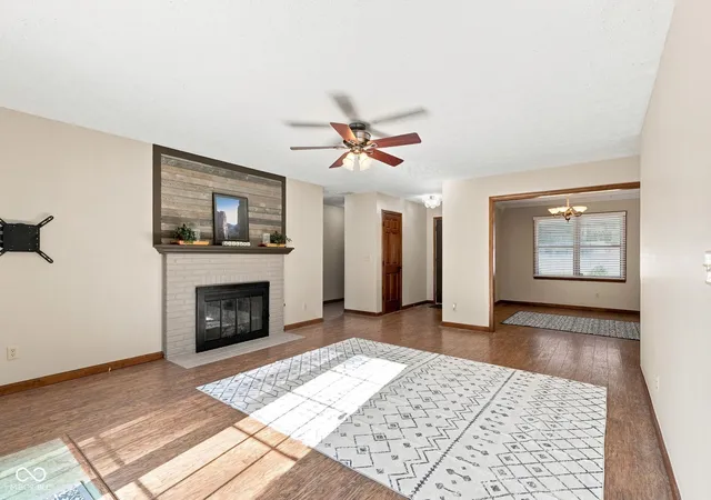 Photo 3 of Single family home for sale at 2611 Conestoga Ct, Newburgh, IN 47630 | MLS# 22122886 | Listing updated on 2026-09-24