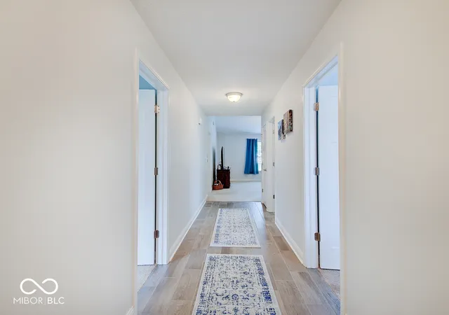 Photo 3 of Single family home for sale at 5742 Deer Valley Ct, Columbus, IN 47201 | MLS# 22122895 | Listing updated on 2026-09-22