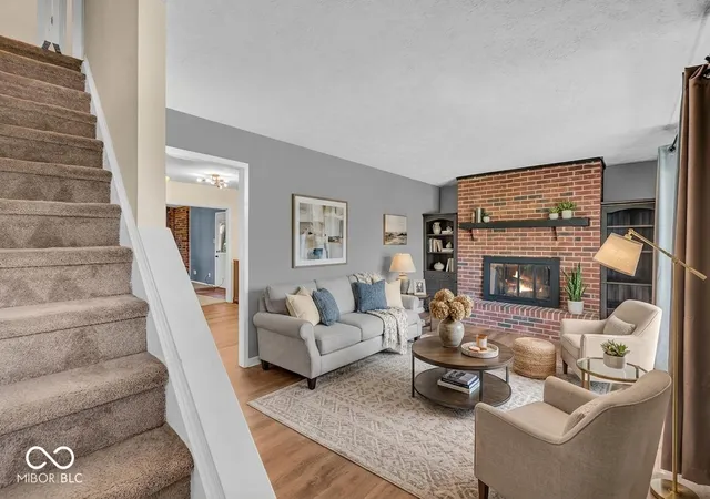 Photo 4 of Single family home for sale at 5514 Winship Ct, Indianapolis, IN 46221 | MLS# 22122910 | Listing updated on 2026-09-05