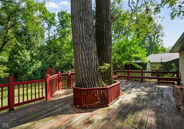 Photo 60 of Sale Pending at 231 E Brunswick Ave, Indianapolis, IN 46227 | MLS# 22122935 | Listing updated on 2026-09-12