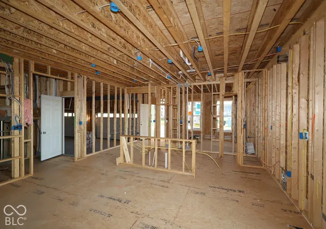 Photo 3 of Single family home for sale at 4058 Hahn Ln, Greenwood, IN 46143 | MLS# 22122946 | Listing updated on 2026-10-08