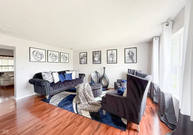 Photo 4 of Single family home for sale at 4335 Mulligan Wy, Indianapolis, IN 46268 | MLS# 22122988 | Listing updated on 2026-10-08