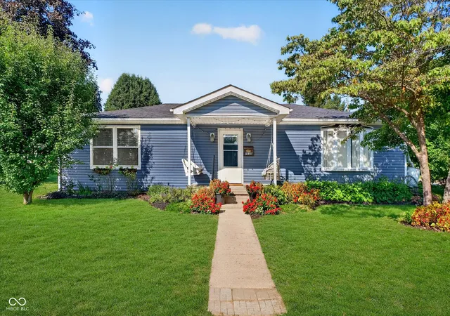 Photo 1 of Single family home for sale at 1530 S 21 Street, Elwood, IN 46036 | MLS# 22122992 | Listing updated on 2026-09-08