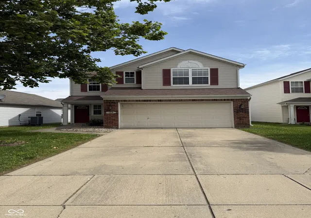 Photo 1 of Single family home for sale at 120 White Lick Dr, Indianapolis, IN 46227 | MLS# 22123005 | Listing updated on 2026-08-29