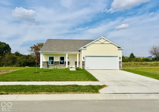 Photo 2 of Single family home for sale at 2349 N Liberty Lakes Dr, Greensburg, IN 47240 | MLS# 22123006 | Listing updated on 2026-10-06