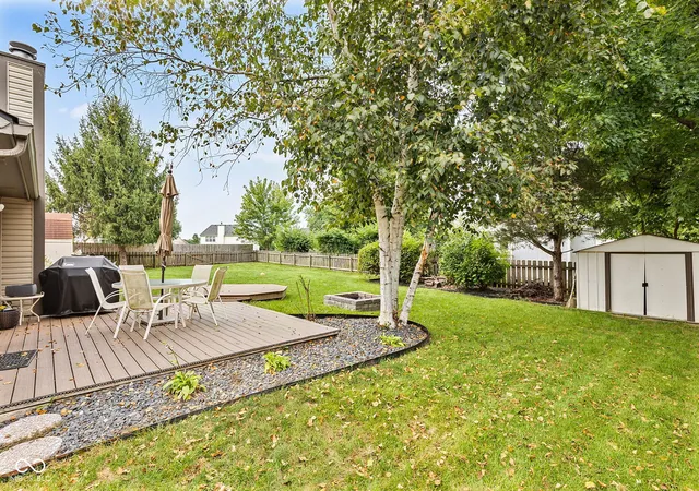 Photo 2 of Single family home for sale at 6574 Longboat Key Cir, Noblesville, IN 46062 | MLS# 22123007 | Listing updated on 2026-09-25