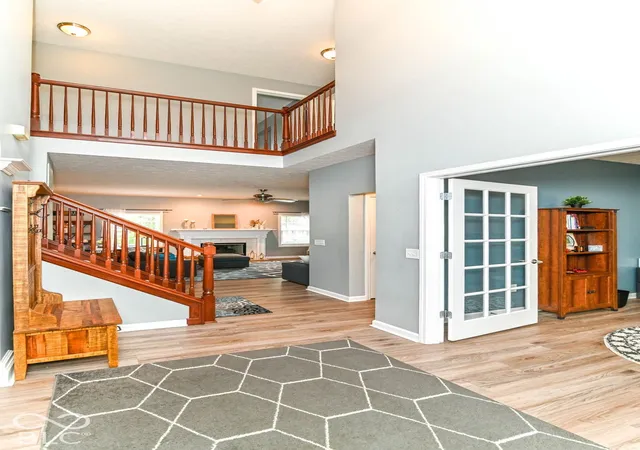 Photo 4 of Single family home for sale at 12085 Biddle Dr, Fishers, IN 46037 | MLS# 22123070 | Listing updated on 2026-09-24