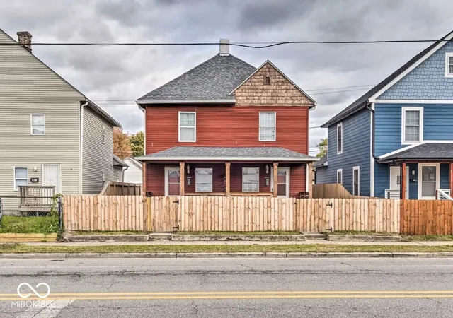 Photo 2 of Multi family home for sale at 333 S State St, Indianapolis, IN 46201 | MLS# 22123101 | Listing updated on 2026-08-29