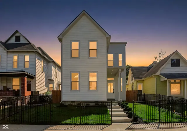 Photo 1 of Single family home for sale at 1129 Tecumseh St, Indianapolis, IN 46201 | MLS# 22123105 | Listing updated on 2026-09-14