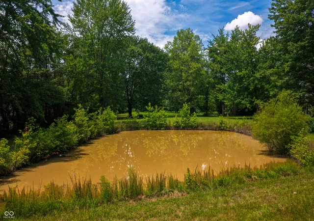 Photo 3 of Single family home for sale at 6546 N County Road 1300 E, Seymour, IN 47274 | MLS# 22123122 | Listing updated on 2026-09-22
