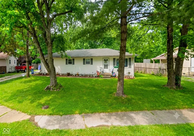 Photo 1 of Single family home for sale at 11028 Monroe Ct, Indianapolis, IN 46229 | MLS# 22123135 | Listing updated on 2026-08-28
