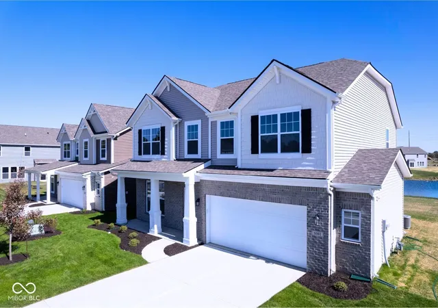 Photo 2 of Single family home for sale at 6102 Paperbark Wy, Indianapolis, IN 46259 | MLS# 22123146 | Listing updated on 2026-08-28