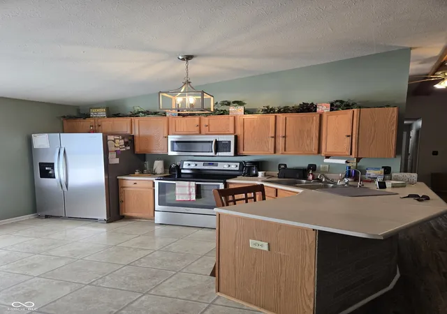 Photo 3 of Single family home for sale at 104 Division Dr, Tipton, IN 46072 | MLS# 22123171 | Listing updated on 2026-08-30