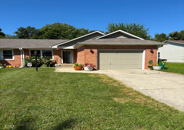 Photo 1 of Single family home for sale at 2184 Galaxy Dr, Franklin, IN 46131 | MLS# 22123178 | Listing updated on 2026-09-30