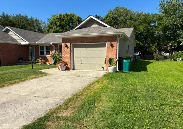 Photo 2 of Single family home for sale at 2184 Galaxy Dr, Franklin, IN 46131 | MLS# 22123178 | Listing updated on 2026-09-30