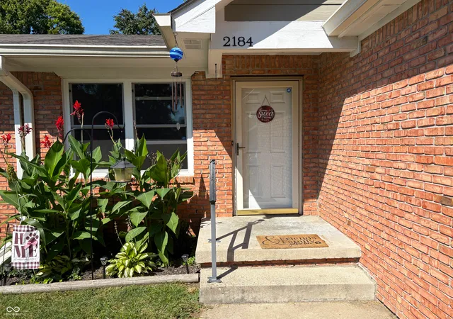 Photo 3 of Single family home for sale at 2184 Galaxy Dr, Franklin, IN 46131 | MLS# 22123178 | Listing updated on 2026-09-30