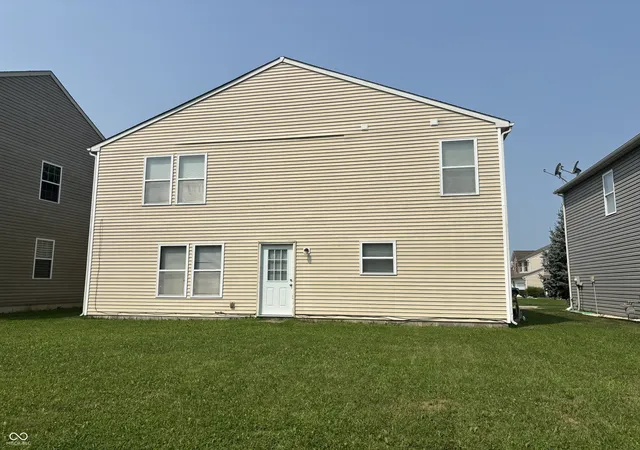 Photo 2 of Sale Pending at 8321 Wheatfield Dr, Camby, IN 46113 | MLS# 22123180 | Listing updated on 2026-08-28