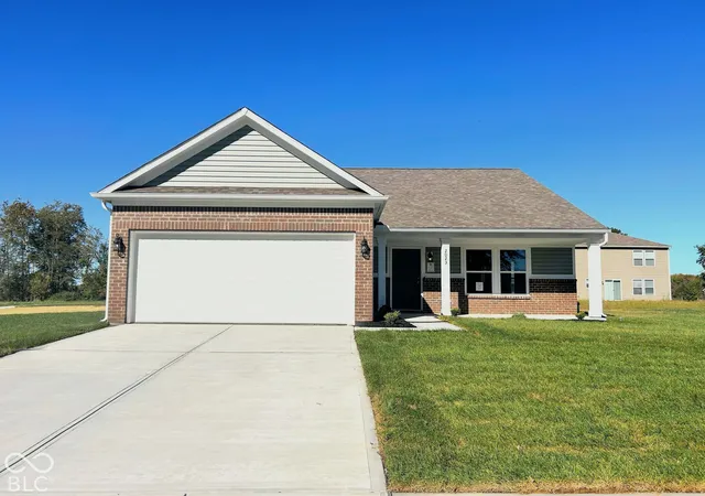 Photo 1 of Single family home for sale at 2023 Sandhill Dr, Seymour, IN 47274 | MLS# 22123212 | Listing updated on 2026-10-21