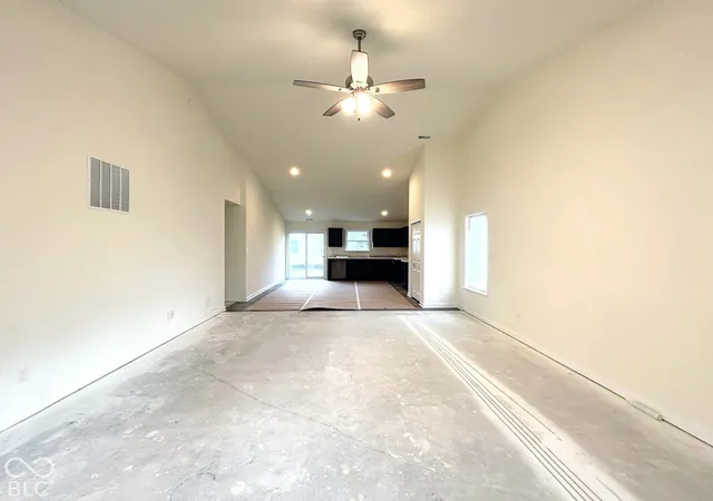 Photo 3 of Single family home for sale at 2023 Sandhill Dr, Seymour, IN 47274 | MLS# 22123212 | Listing updated on 2026-10-03