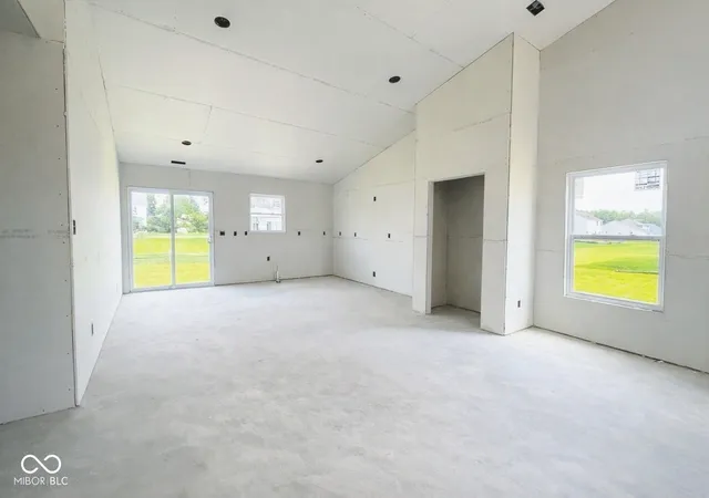 Photo 3 of Single family home for sale at 2023 Sandhill Dr, Seymour, IN 47274 | MLS# 22123212 | Listing updated on 2026-09-22