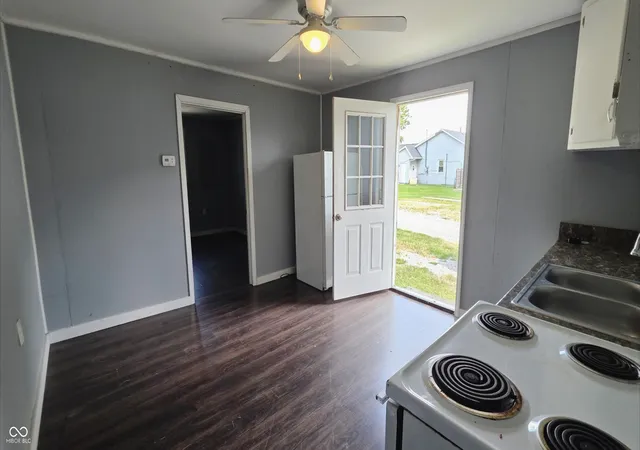 Photo 4 of Single family home for sale at 112 E Main, North Vernon, IN 47265 | MLS# 22123222 | Listing updated on 2026-08-29