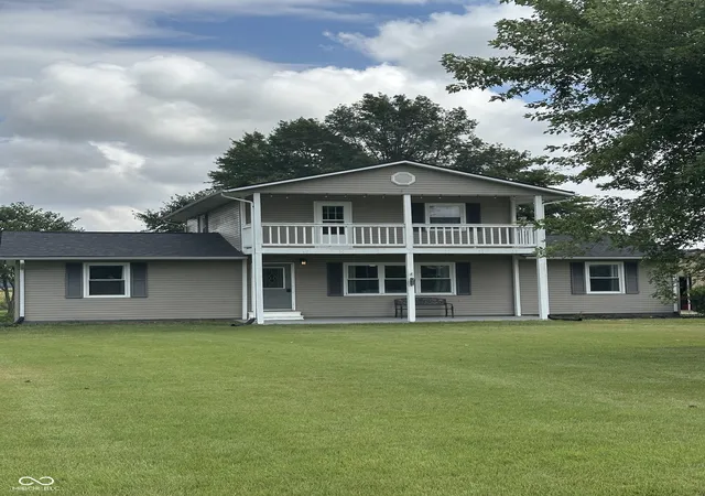 Photo 1 of Single family home for sale at 5511 N County Rd 100 W, Brownstown, IN 47220 | MLS# 22123242 | Listing updated on 2026-10-07