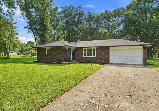 Photo 1 of Single family home for sale at 2407 Rita, Anderson, IN 46012 | MLS# 22123245 | Listing updated on 2026-09-22