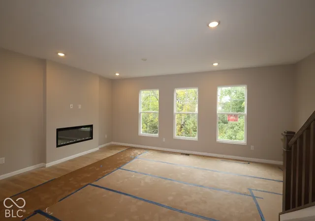 Photo 3 of Townhouse for sale at 5706 Cowles Trl, Noblesville, IN 46062 | MLS# 22123266 | Listing updated on 2026-10-10