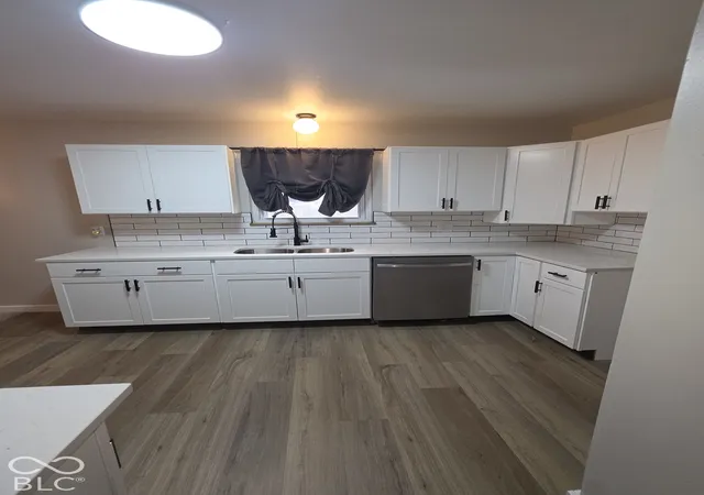 Photo 3 of Single family home for sale at 3010 Harlan St, Indianapolis, IN 46237 | MLS# 22123293 | Listing updated on 2026-10-01