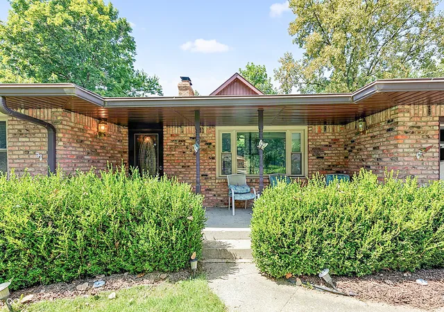 Photo 1 of Single family home for sale at 5626 Boy Scout Rd, Indianapolis, IN 46226 | MLS# 22123300 | Listing updated on 2026-10-06