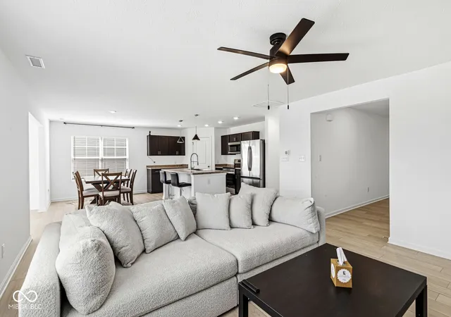 Photo 3 of Single family home for sale at 1623 N Regatta Dr, Greenfield, IN 46140 | MLS# 22123319 | Listing updated on 2026-09-24