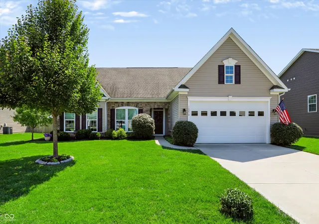 Photo 1 of Sale Pending at 10273 Legacy Dr, Brownsburg, IN 46112 | MLS# 22123328 | Listing updated on 2026-09-02