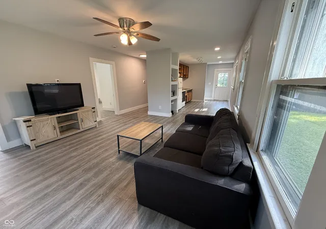 Photo 3 of Single family home for sale at 1132 N Michigan Rd, Shelbyville, IN 46176 | MLS# 22123356 | Listing updated on 2026-10-21