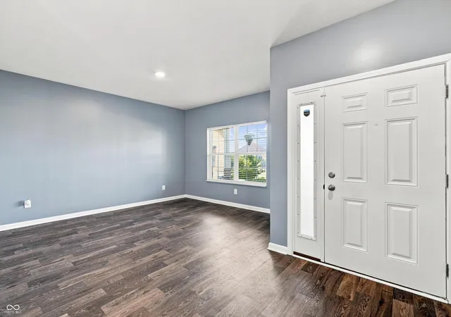 Photo 2 of Single family home for sale at 2353 Prophetstown Rd, Avon, IN 46123 | MLS# 22123360 | Listing updated on 2026-09-22
