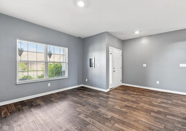 Photo 3 of Single family home for sale at 2353 Prophetstown Rd, Avon, IN 46123 | MLS# 22123360 | Listing updated on 2026-09-22