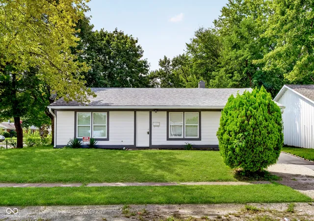 Photo 1 of Single family home for sale at 3763 N Brentwood Ave, Indianapolis, IN 46235 | MLS# 22123389 | Listing updated on 2026-08-31