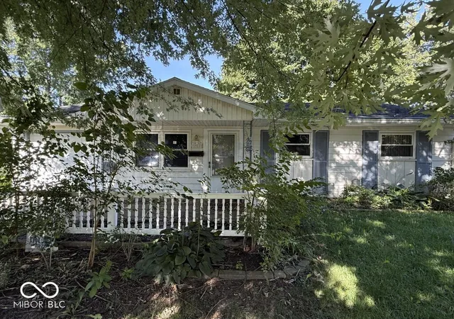 Photo 1 of Sale Pending at 1911 S Kathy Dr, Muncie, IN 47302 | MLS# 22123404 | Listing updated on 2026-09-22