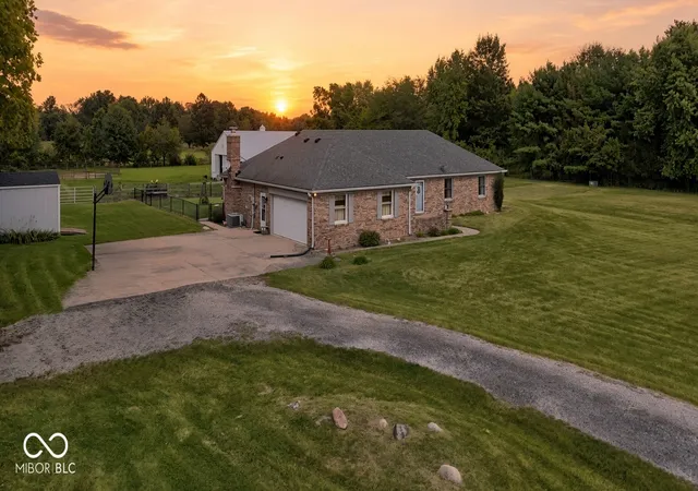 Photo 1 of Single family home for sale at 2820 State Rd 38 E, Westfield, IN 46074 | MLS# 22123410 | Listing updated on 2026-10-09