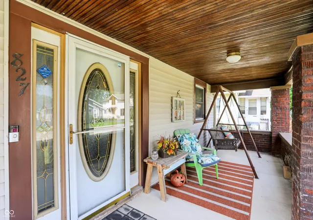 Photo 2 of Single family home for sale at 827 E Mills Ave, Indianapolis, IN 46227 | MLS# 22123413 | Listing updated on 2026-10-10