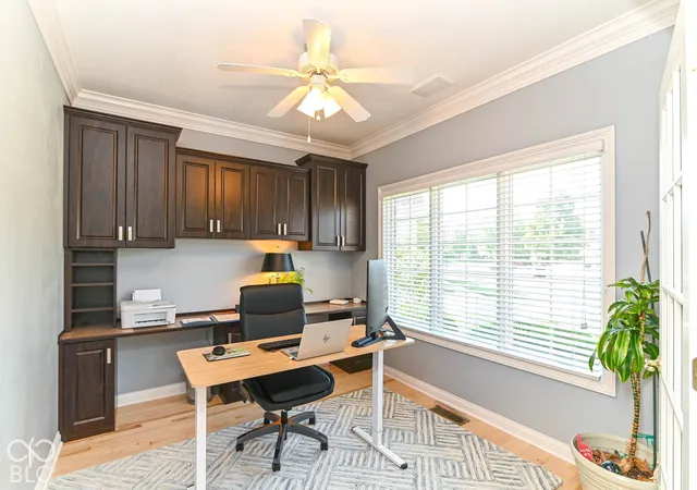 Photo 2 of Sale Pending at 13429 Water Crst Dr, Fishers, IN 46038 | MLS# 22123422 | Listing updated on 2026-10-01