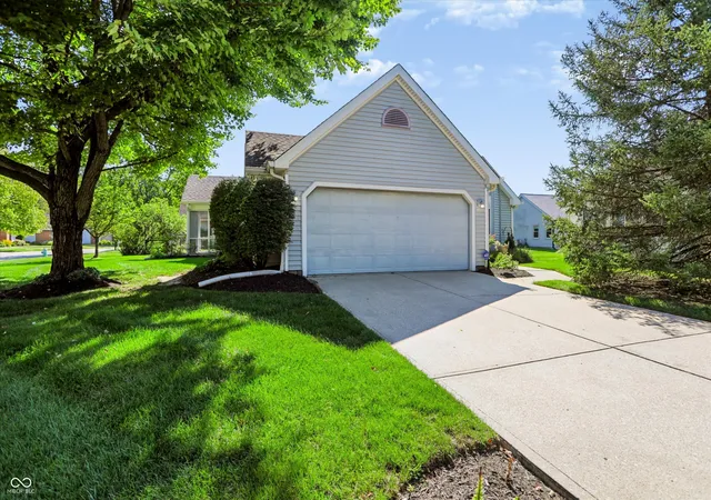 Photo 2 of Single family home for sale at 7667 Wickfield Way, Indianapolis, IN 46256 | MLS# 22123426 | Listing updated on 2026-10-22