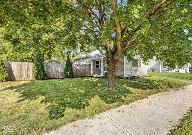 Photo 3 of Sale Pending at 508 S State, Greenfield, IN 46140 | MLS# 22123431 | Listing updated on 2026-10-02