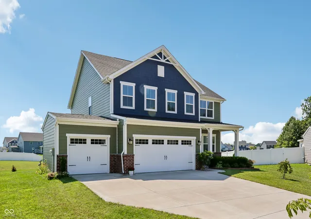 Photo 2 of Single family home for sale at 2536 Dorset Dr, Plainfield, IN 46168 | MLS# 22123434 | Listing updated on 2026-09-18