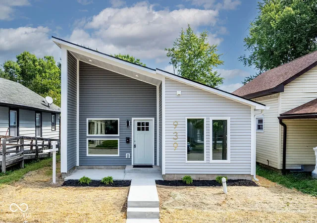 Photo 1 of Single family home for sale at 939 Haugh St, Indianapolis, IN 46222 | MLS# 22123442 | Listing updated on 2026-10-05