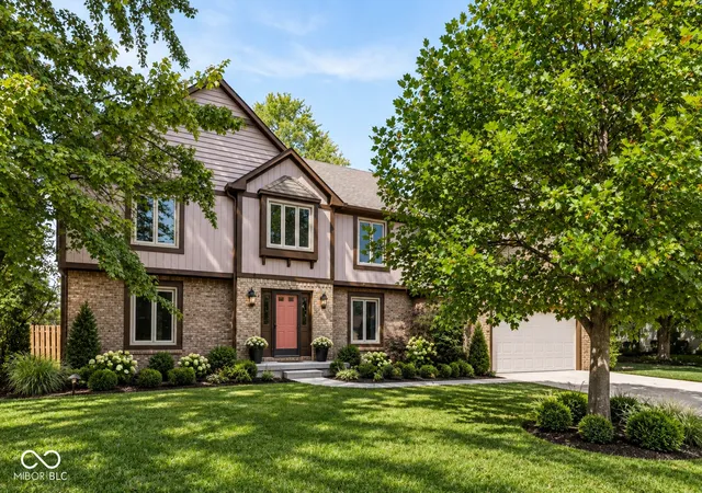 Photo 1 of Single family home for sale at 108 Glenbrook Ln, Avon, IN 46123 | MLS# 22123452 | Listing updated on 2026-09-21