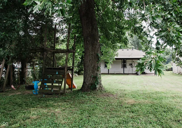 Photo 20 of Single family home for sale at 2822 Walker Ave, Indianapolis, IN 46203 | MLS# 22123471 | Listing updated on 2026-09-03