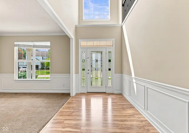Photo 4 of Single family home for sale at 4668 Shelby Cir, Greenwood, IN 46143 | MLS# 22123480 | Listing updated on 2026-09-01