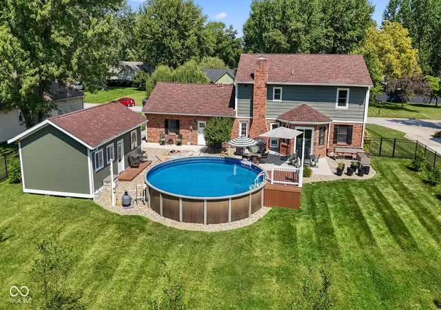 Photo 4 of Sale Pending at 9 Marley Ct, Whiteland, IN 46184 | MLS# 22123520 | Listing updated on 2026-09-16