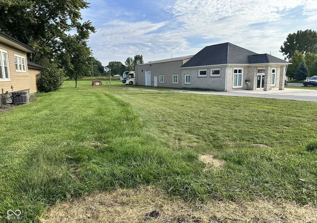 Land for sale at 426 E Main St, Brownsburg, IN 46112 | MLS# 22123532