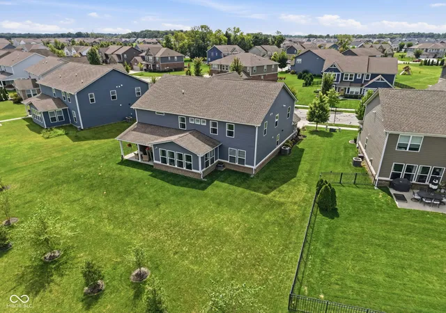 Photo 3 of Single family home for sale at 15614 Whelchel Dr, Fishers, IN 46037 | MLS# 22123572 | Listing updated on 2026-09-16